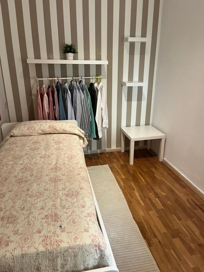Duplex Ancha Con Wifi Y Parking Apartment Jerez de la Frontera Luaran gambar