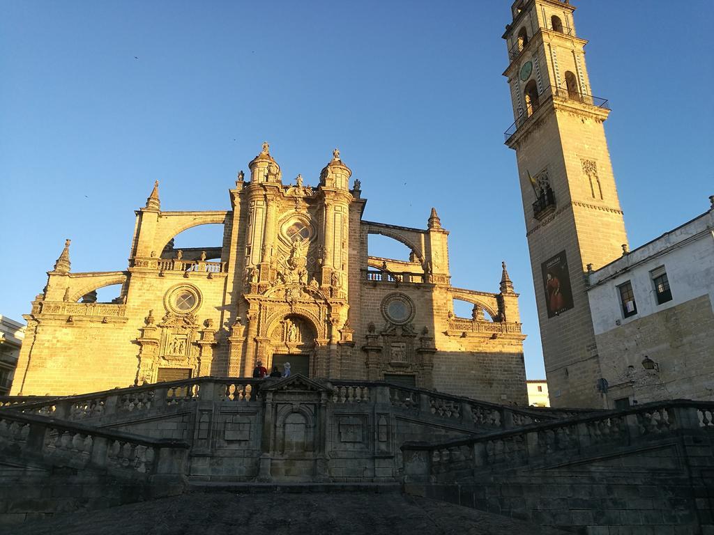 Duplex Ancha Con Wifi Y Parking Apartment Jerez de la Frontera Luaran gambar